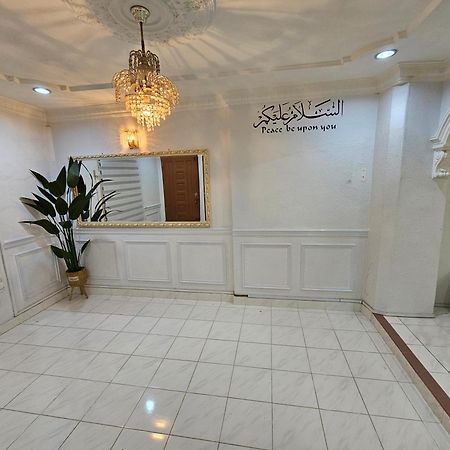 Ruhani Homestay 3 Kb - 4 Bedroom Fully Airconditioned With Wifi & Netflix Кота Бару Екстериор снимка